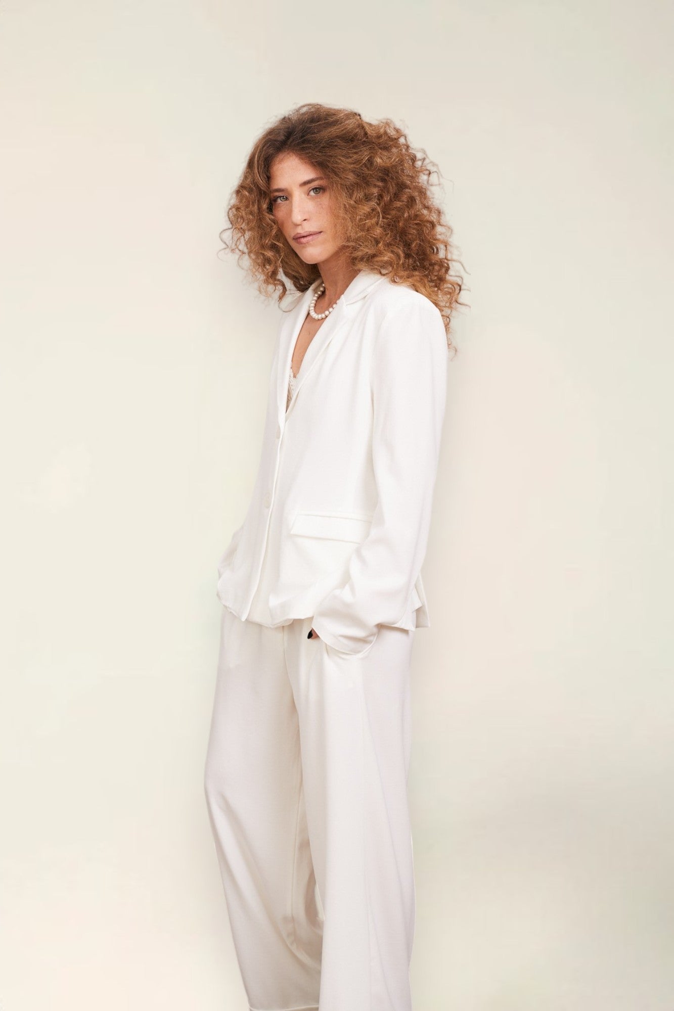 חליפת גקט קצר כפלים